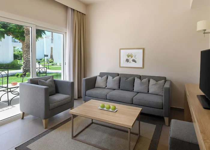 Resort Jaz Fanara